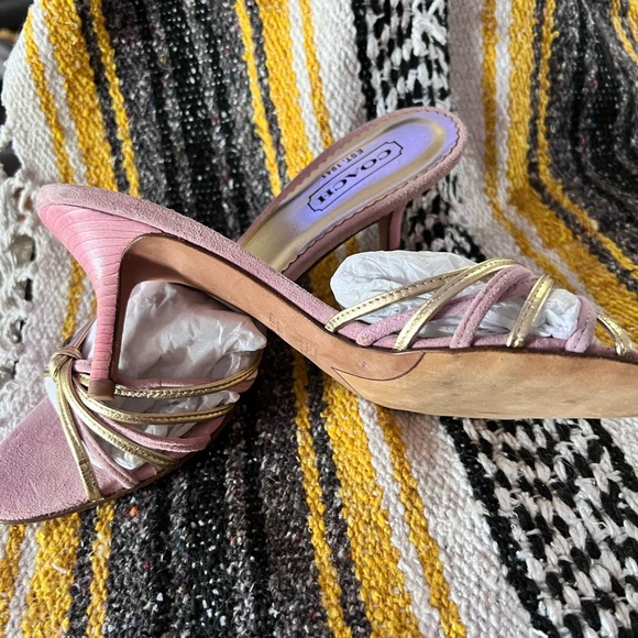 Coach Pink Sandals size 8.5 - Picture 9 of 10